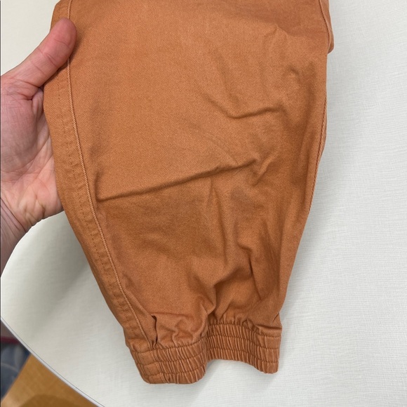 Used Wondery Outdoors isabel jogger pants in coral orange with adjustable waist - Picture 5 of 11